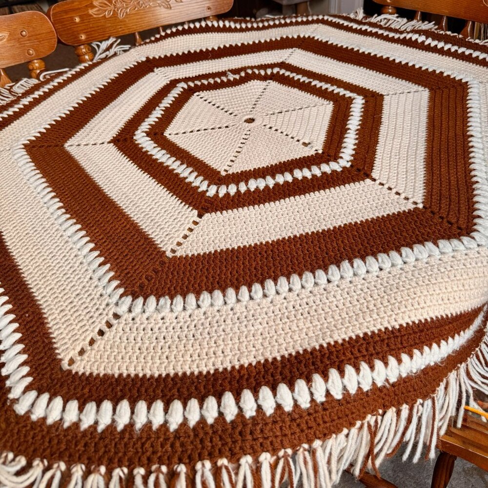 Vintage 70s Mid-Century Modern Hand Knitted/Crocheted Blanket/Couch Cover/Rug
